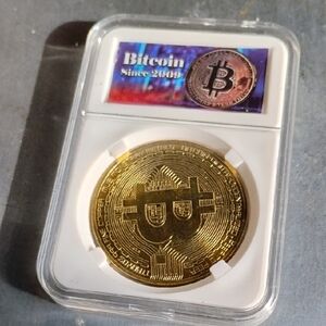 Gold Bitcoin Mint Cased Commemorative Coin